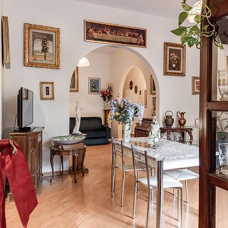 A Due Passi Dal Duomo Di Firenze Apartamento Exterior foto